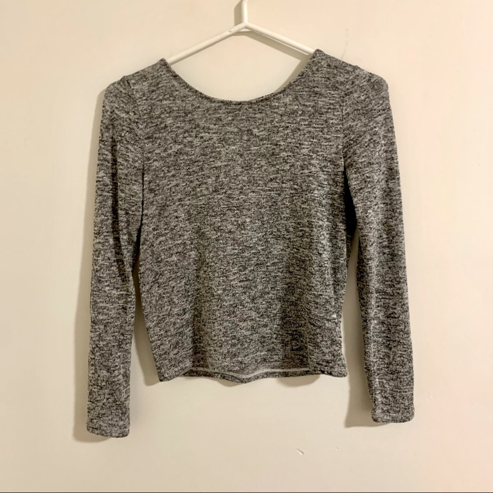 🆕 Strappy back long sleeve- H&M